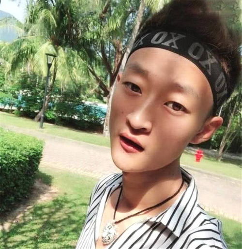 快手5大网红收入排名二驴垫底,散打仅第三,第一年入过亿