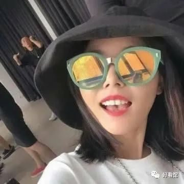 小姐姐手机壁纸高清壁纸高清抖音露腿小姐姐壁纸合集